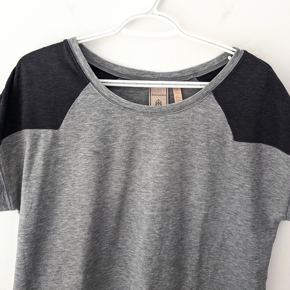 Indygena (Canadian Brand) Women's Oversized Tshirt ~ Size Small - Picture 2 of 12